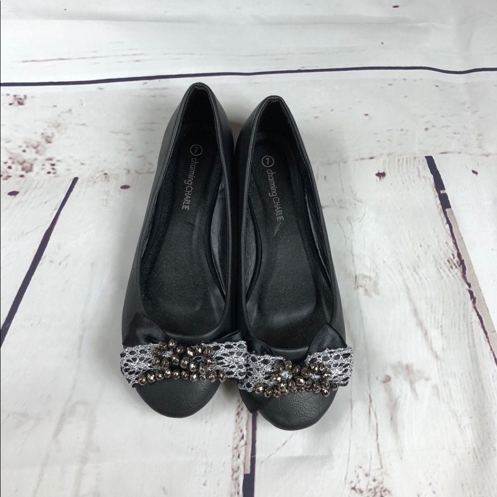 Charming Charlie’s Bow Flats‎